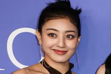 TWICE ジヒョ、ソロデビューまでの道のり 「太りすぎ」と言われたつらい過去も