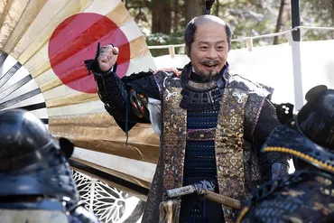 三宅弘城、舞台とドラマで魅せる！出演作品から今後の活動まで徹底解説！俳優・三宅弘城の現在と未来：舞台『鎌塚氏』シリーズ、ドラマ、サウナ愛